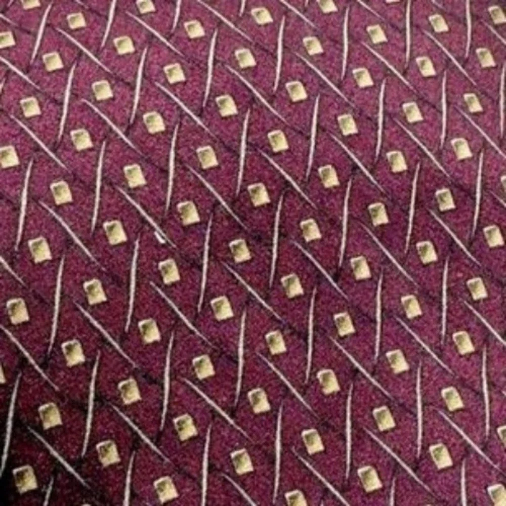 ZIGGURAT by Mulberry Burgundy Geometric Neat Classic Printed Silk Tie - Picture 1 of 2
